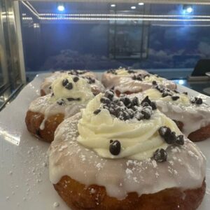 Holy Cannoli